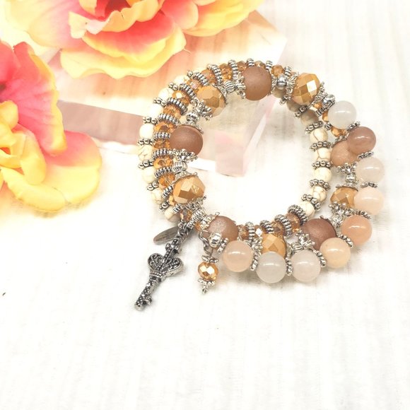 Champagne Wishes Memory Wrap Bead Bracelet with Marcasite Key Charm - Picture 10 of 11